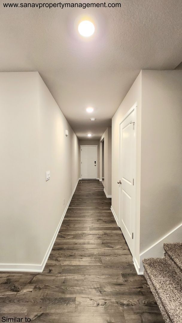Building Photo - Modern 4BR Home Near Great Western Bike Trail | West Des Moines