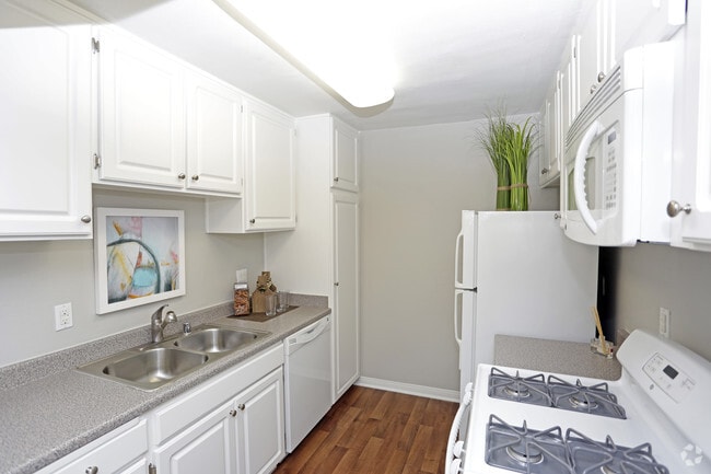 Interior Photo - Axiom Tustin