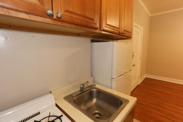 Foto del edificio - 2849 N Burling St
