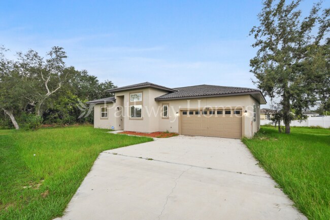 Building Photo - 1951 Michigan Dr