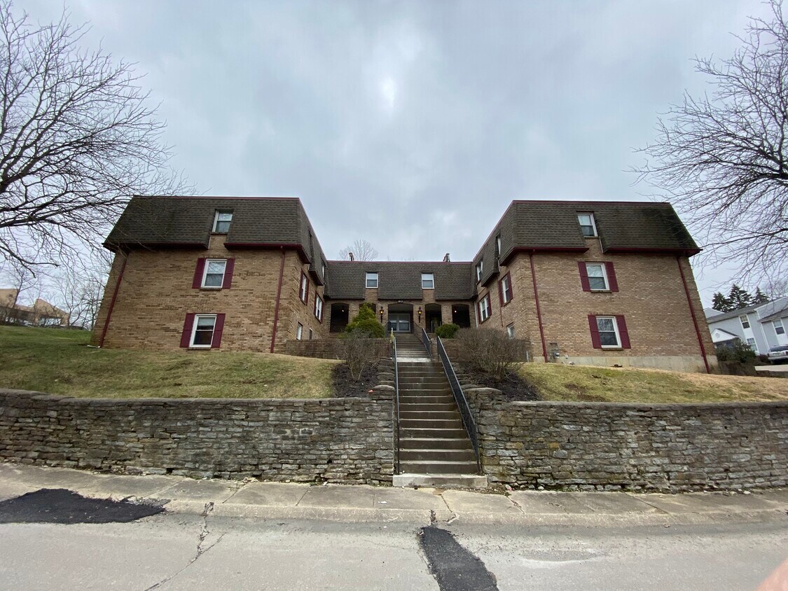 40 Pleasant Ave, Fort Thomas, KY 41075 Apartments in Fort Thomas, KY