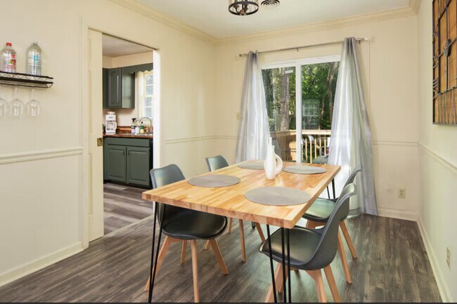 Foto del edificio - 109 Arcadia Ln