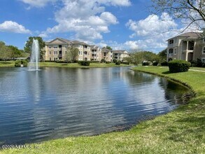 Building Photo - 7990 Baymeadows Rd