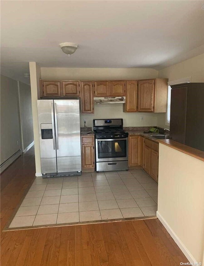 Foto del edificio - 30-47-47 81st St