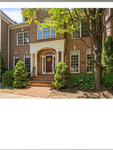 Building Photo - 3846 Farrcroft Grn