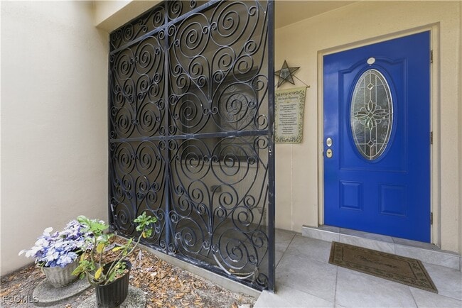 Building Photo - 5829 Wild Fig Ln