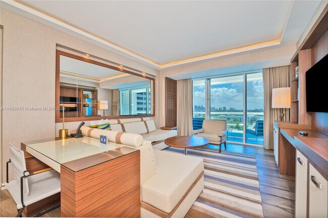 Building Photo - 551 N Fort Lauderdale Beach Blvd