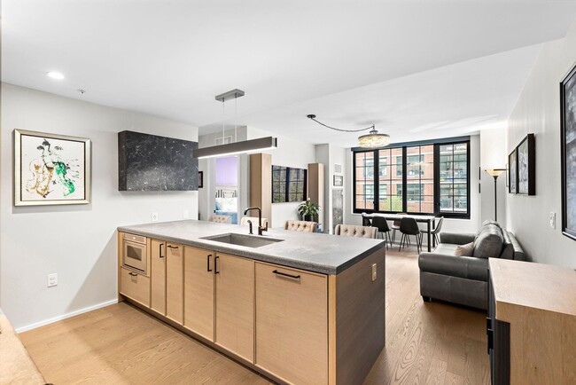 Foto del edificio - 1425 Hudson St