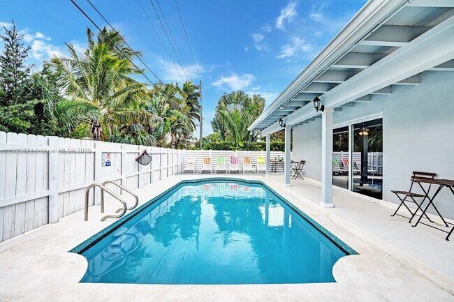 Foto del edificio - 1018 Adams St