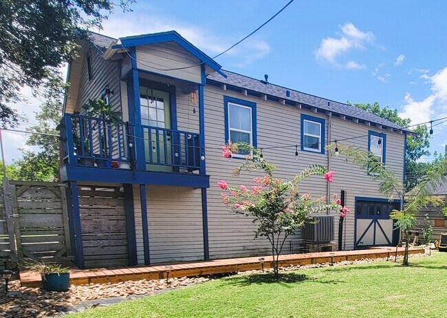 Foto del edificio - 5011 Avenue Q