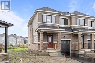 Building Photo - 741 Haflinger Row