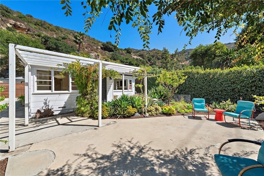 Primary Photo - 21052 Laguna Canyon Rd