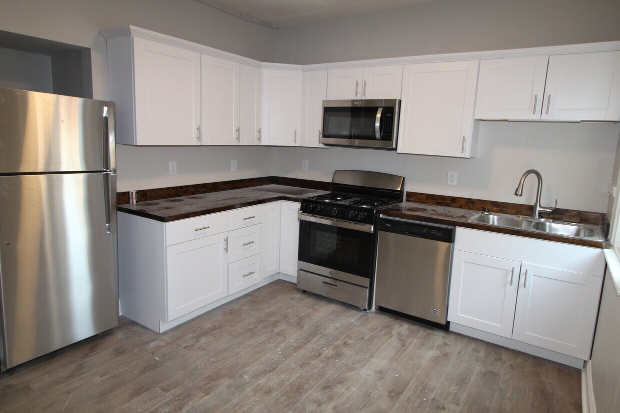 Foto principal - 1634 Lowrie St