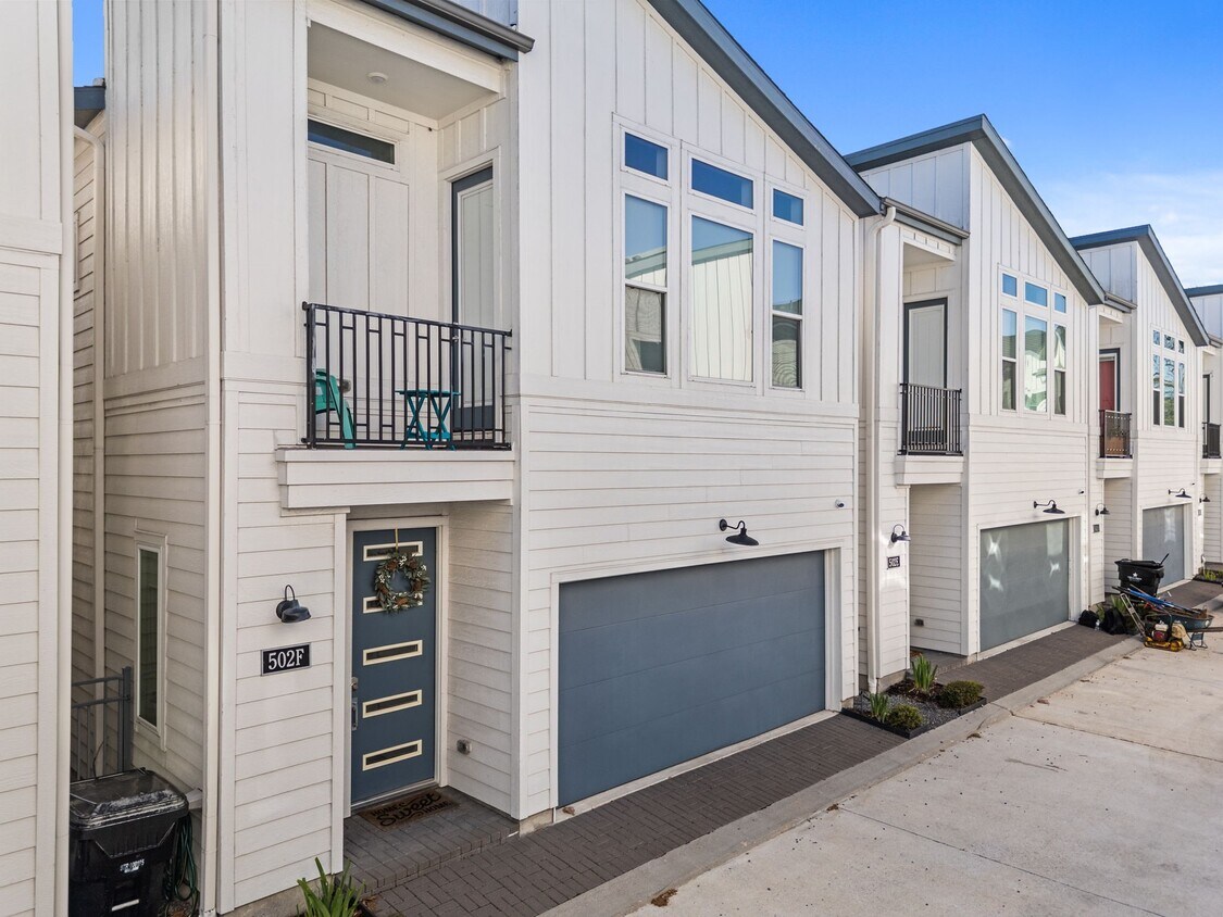 Foto del edificio - 502 W Donovan St