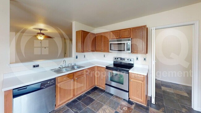 Foto del edificio - 1932 Foxfield Way
