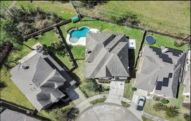 Foto del edificio - 5227 Preserve Park Dr