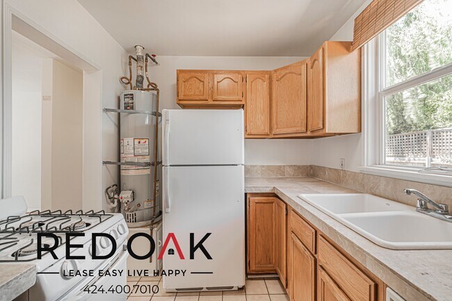 Foto del edificio - 1333 Oak St