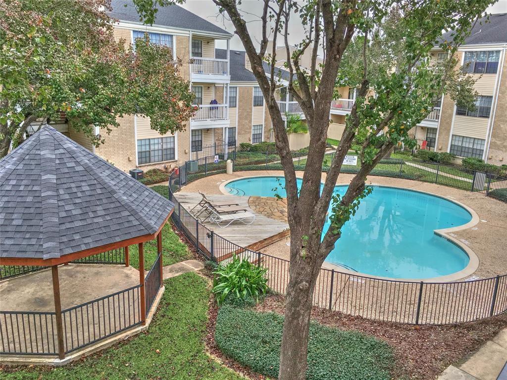 2750 Holly Hall St Unit 1504, Houston, TX 77054 Condo for Rent in