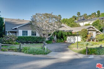 Building Photo - 12219 Octagon St