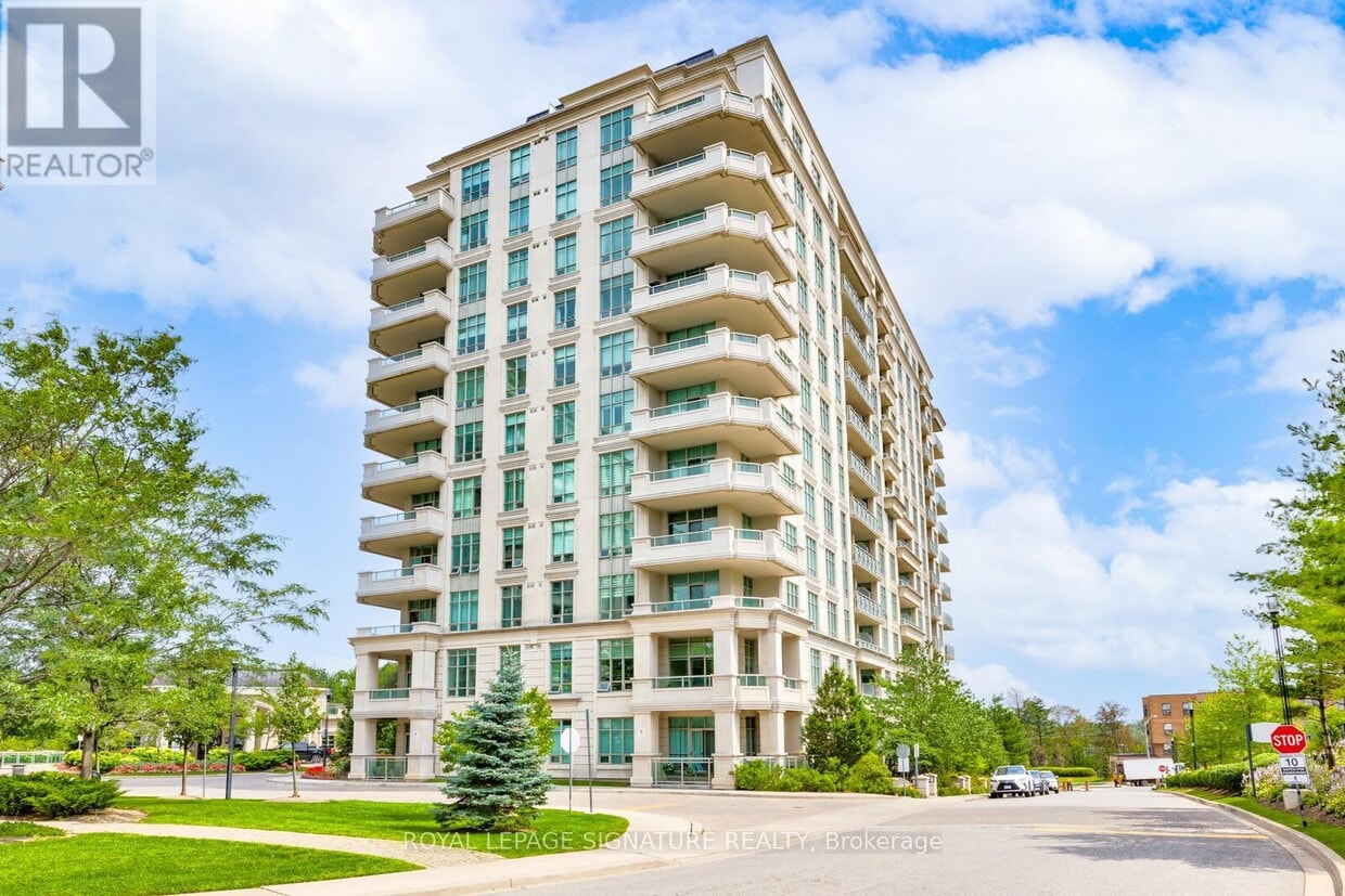 Primary Photo - 10 Bloorview Pl