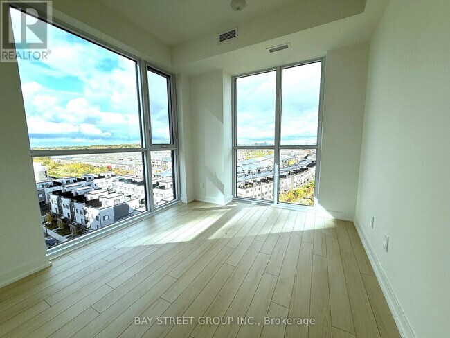 Building Photo - 3071 Trafalgar Rd