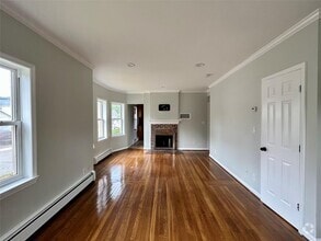Building Photo - 339 Midland Ave