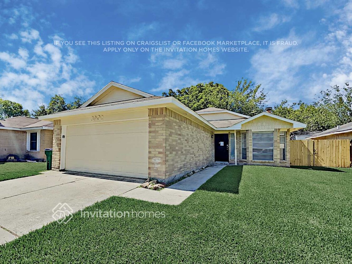 Foto principal - 3902 Mattingham Dr