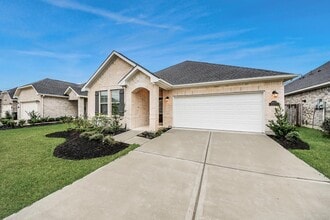 Building Photo - 31215 Whitfield Ct