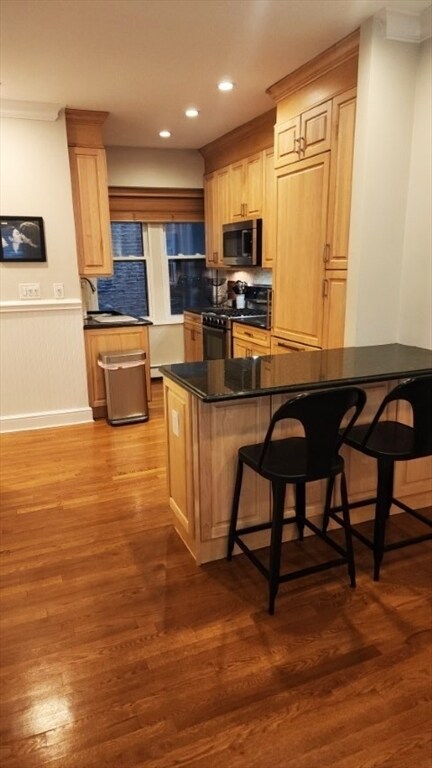 Building Photo - 18 US-1