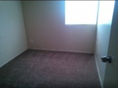 Interior Photo - 2300 Lewis Ave