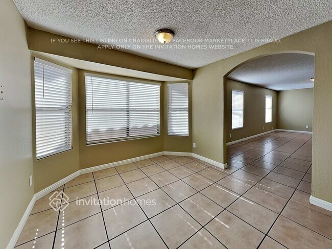 Building Photo - 4545 N 67th Ave