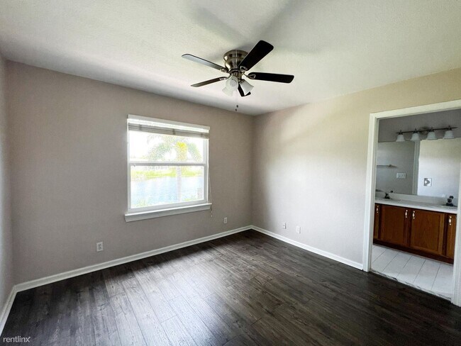 Foto del edificio - 3 br, 2.5 bath House - 7389 Smithbrooke Dr