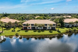 Building Photo - 2325 Carrington Ct
