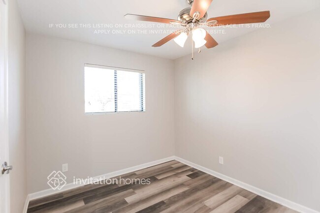Foto del edificio - 7443 E Crescent Cir