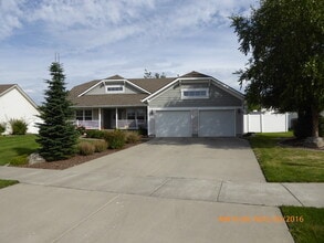 Building Photo - 3039 W Bayberry Ct