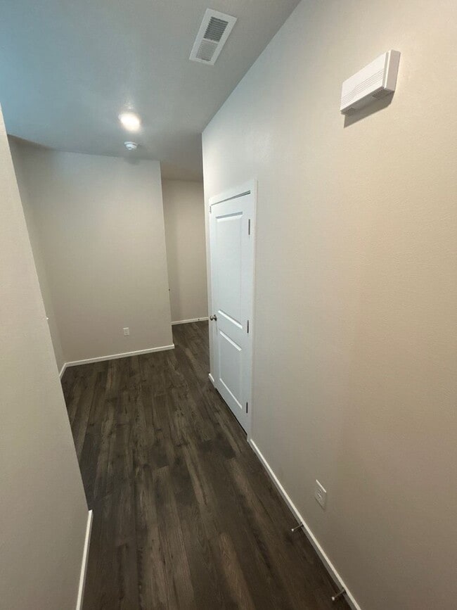 Building Photo - 4809 Thyme Ave NE