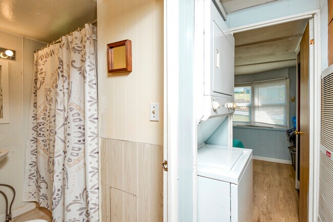 Foto del edificio - 760 Henry St