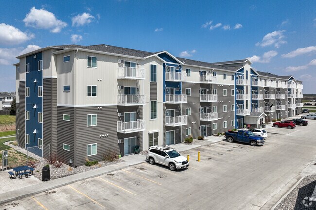 Foto del edificio - Rail 10 Apartments and Lofts