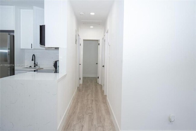 Foto del edificio - 4 bedroom in Ft Lauderdale FL 33311