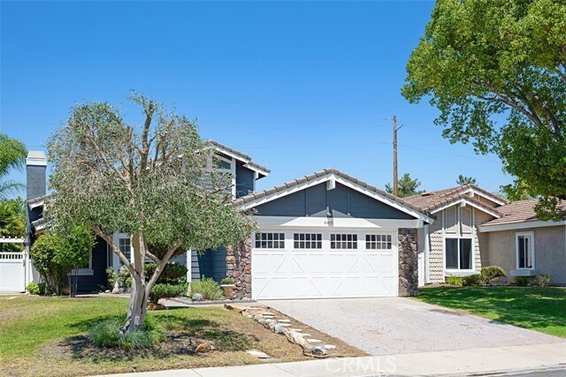 Primary Photo - 41495 Avenida De La Reina