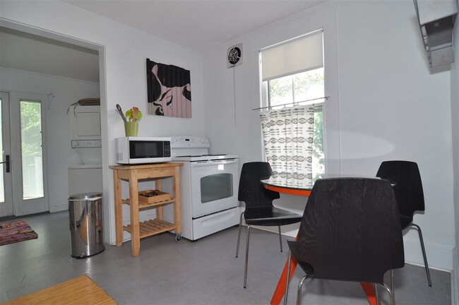 Foto del edificio - 41 Grove Ave