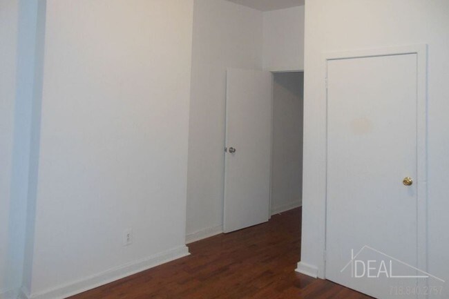 Foto del edificio - 314 Troutman St