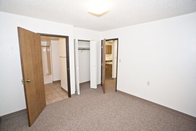 Foto del edificio - Shadybrook Senior Apartments