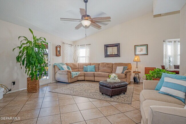 Foto del edificio - 11464 Beach Front Dr