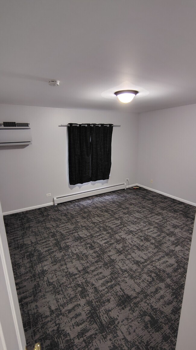 Foto del edificio - 1147 Miller Ln
