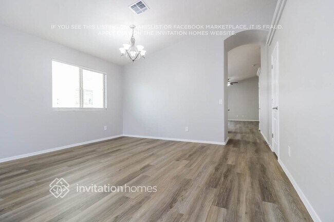 Foto del edificio - 21836 W Mohave St