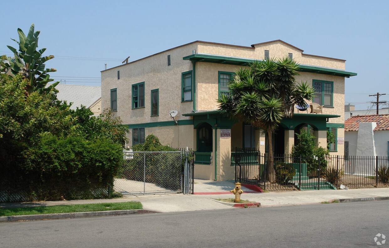 Foto principal - 515 S Coronado St