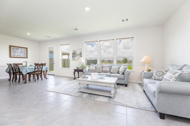 Foto del edificio - 25442 Cartington Ln