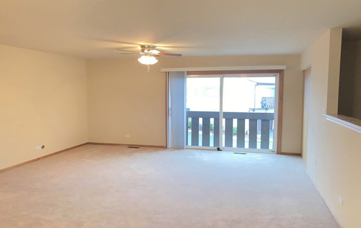 Primary Photo - 20203 S Fairwood Ct