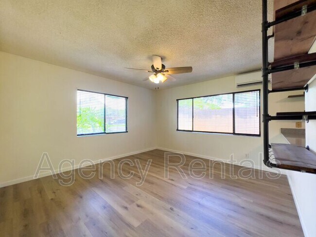 Building Photo - 95-369-369 Kuahelani Ave